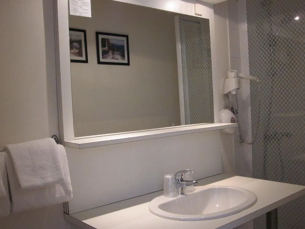 Hotel Wilson Square Toulouse 2*,